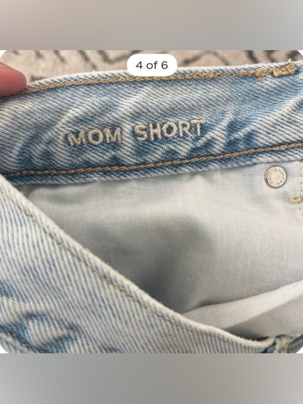 American Eagle light wash mom jean shorts size M - Picture 4 of 9